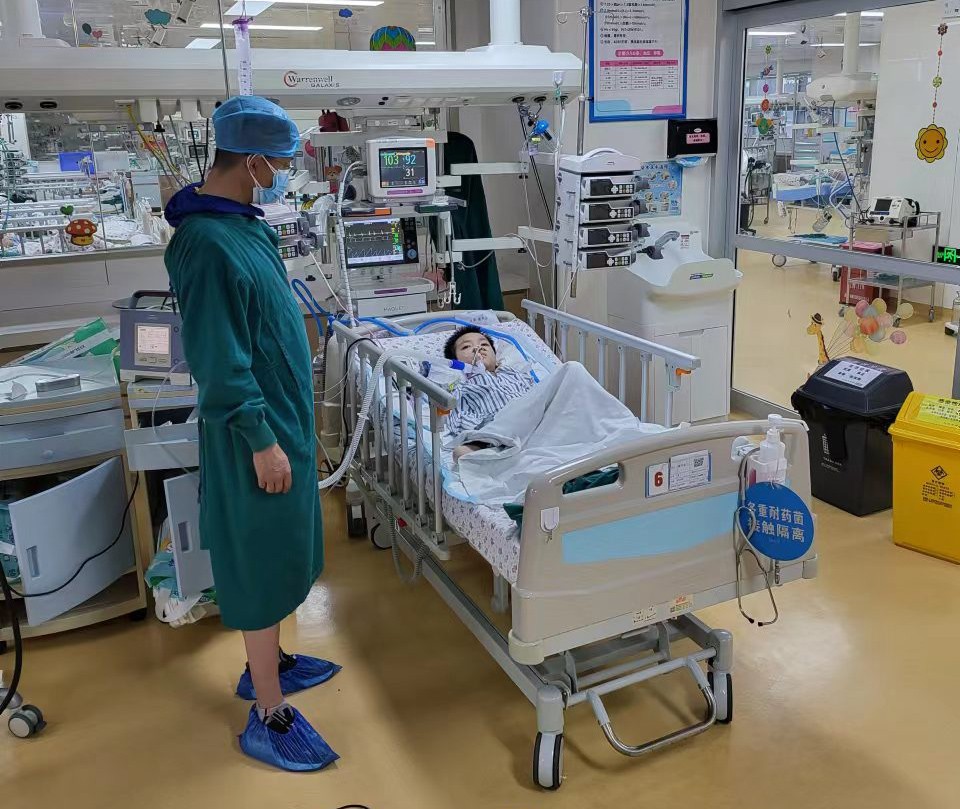 柳州跨省救护车出租公司