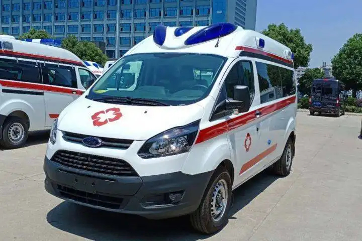 柳州长途救护车转院